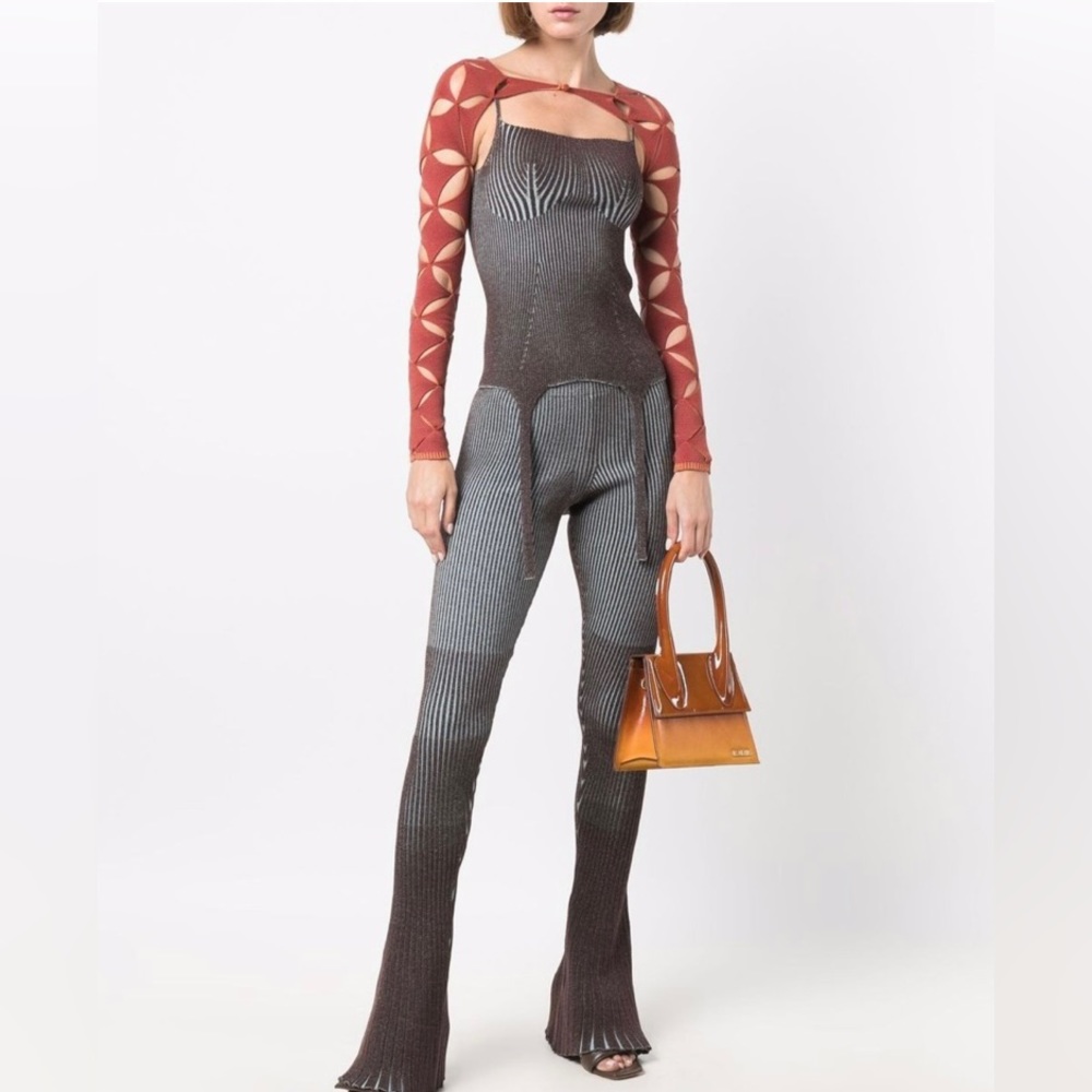 Isa boulder set in xray- selling both flared leggings and strappy top brand new